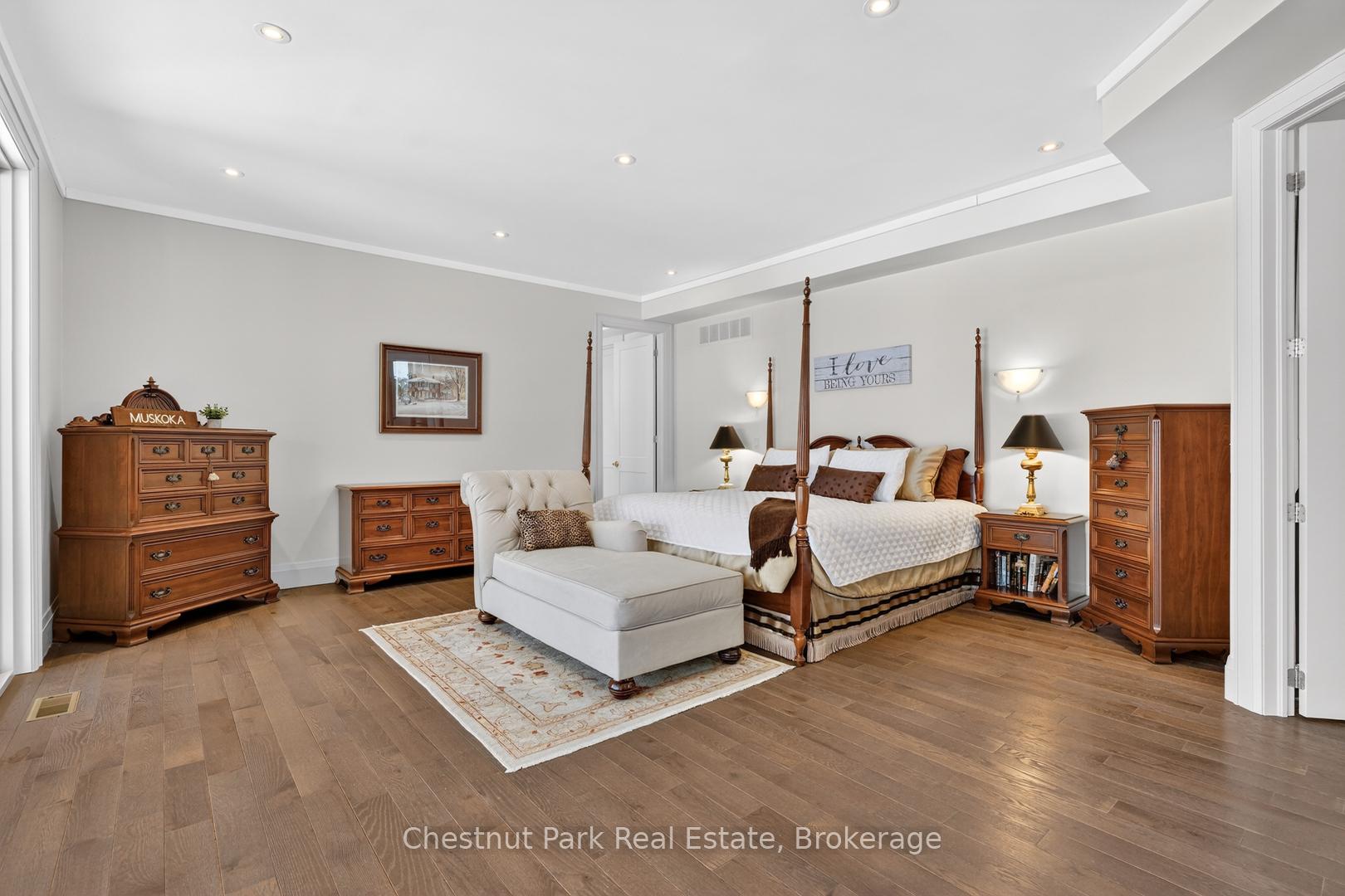 3 Bedroom Single Family Home/House's Image 20