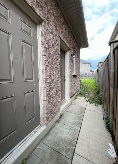 Bsmt - 2 Berger Avenue Markham Ontario Canada Rent residential Balamurali Sivagnanasundaram HomeLife/Future Realty Inc., Brokerage*