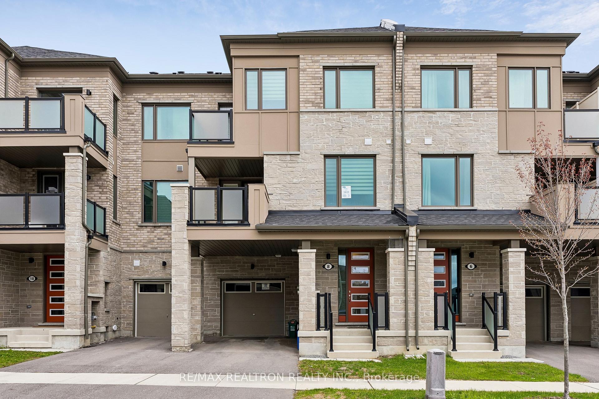 8 Thomas Frisby Jr Crescent Markham Ontario Canada Sale residential Mehrdad Maghsoud RE/MAX Realtron Realty Inc., Brokerage*