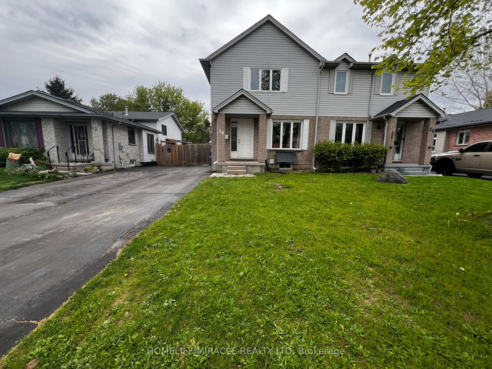 14 Moreau Crescent London East Ontario Canada Sale residential Nasir Khan HomeLife/Miracle Realty Ltd., Brokerage *
