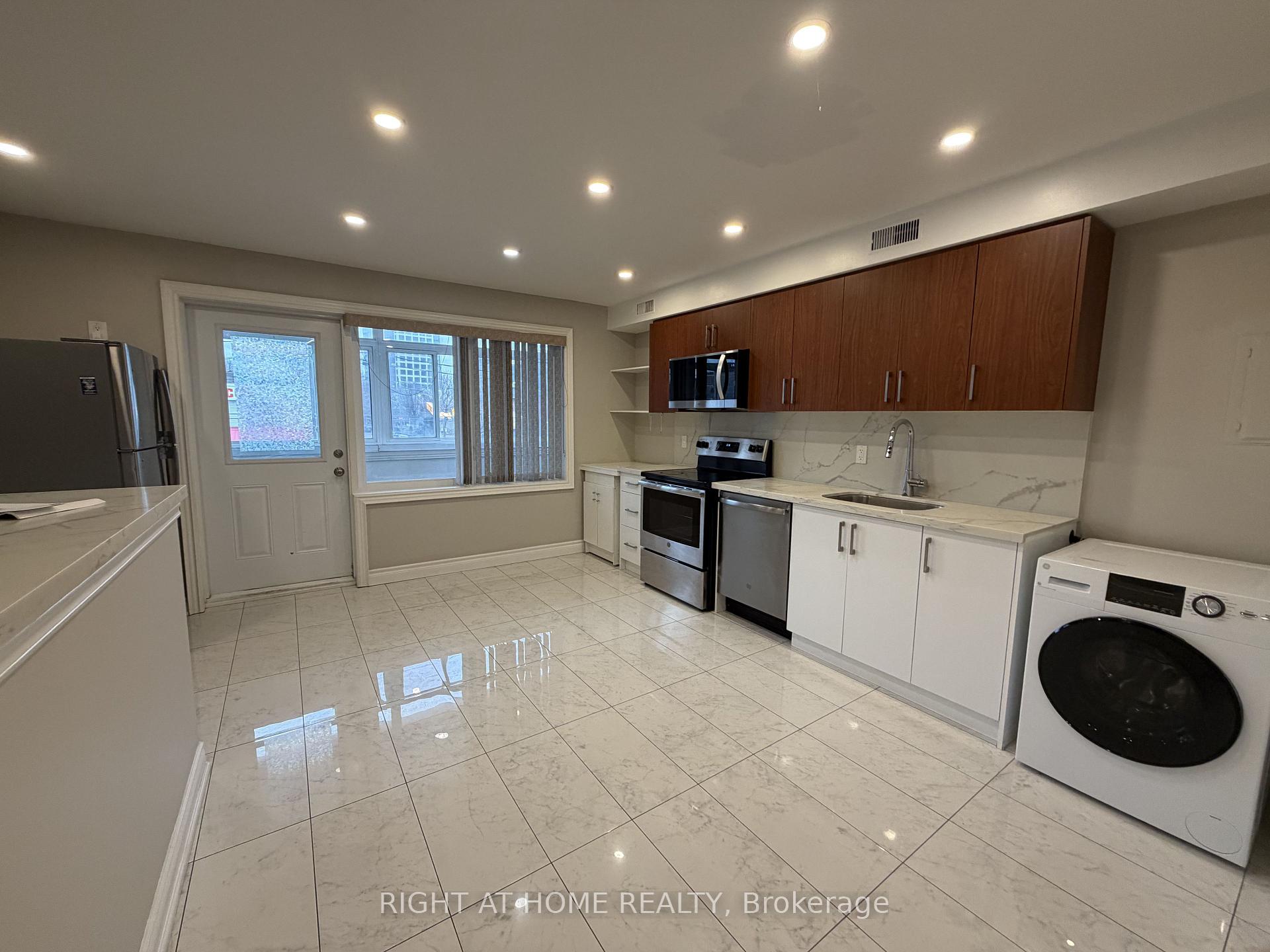 1 - 1543 Dupont Street Toronto Ontario Canada Rent residential Steven Burrows Right at Home Realty, Brokerage*