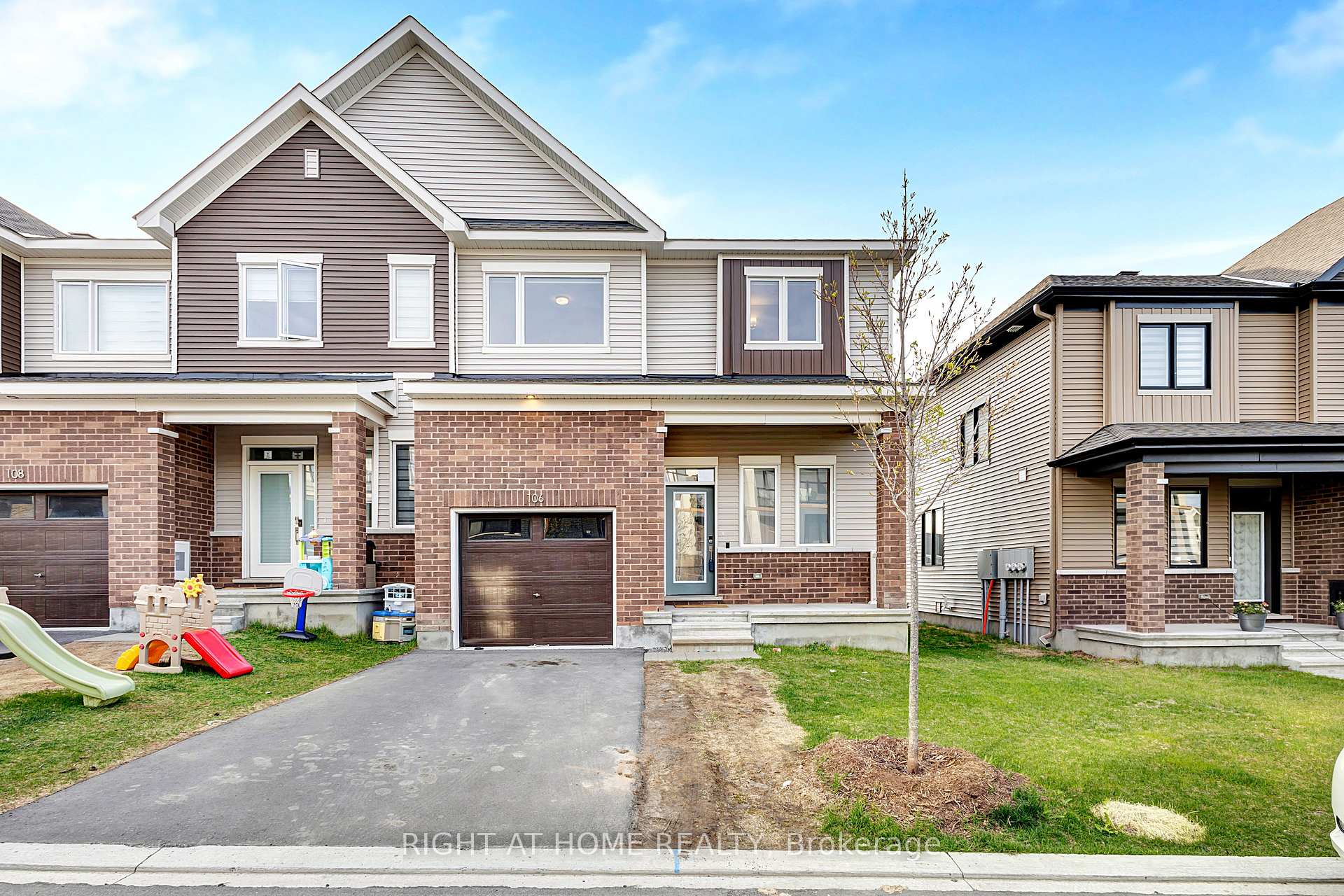 106 Beebalm Crescent Ottawa Ontario Canada Sale residential Angelika Rosato Right at Home Realty, Brokerage*