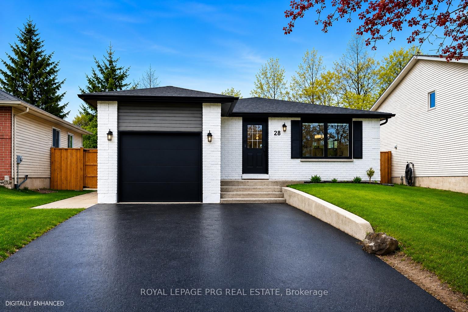 26 Hickling Trail Barrie Ontario Canada Sale residential Kim Gosling Sutton Group Incentive Realty Inc.,Brokerage*
