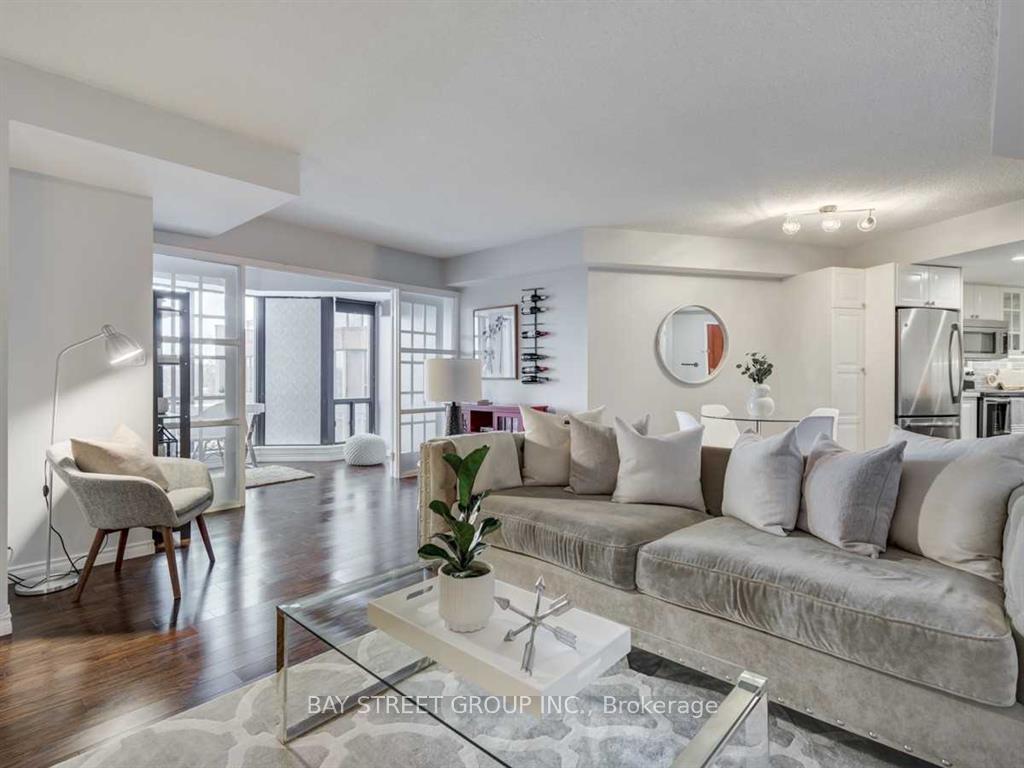 602 - 456 College Street Toronto Ontario Canada Rent residential   TRIMAXX REALTY LTD. Brokerage