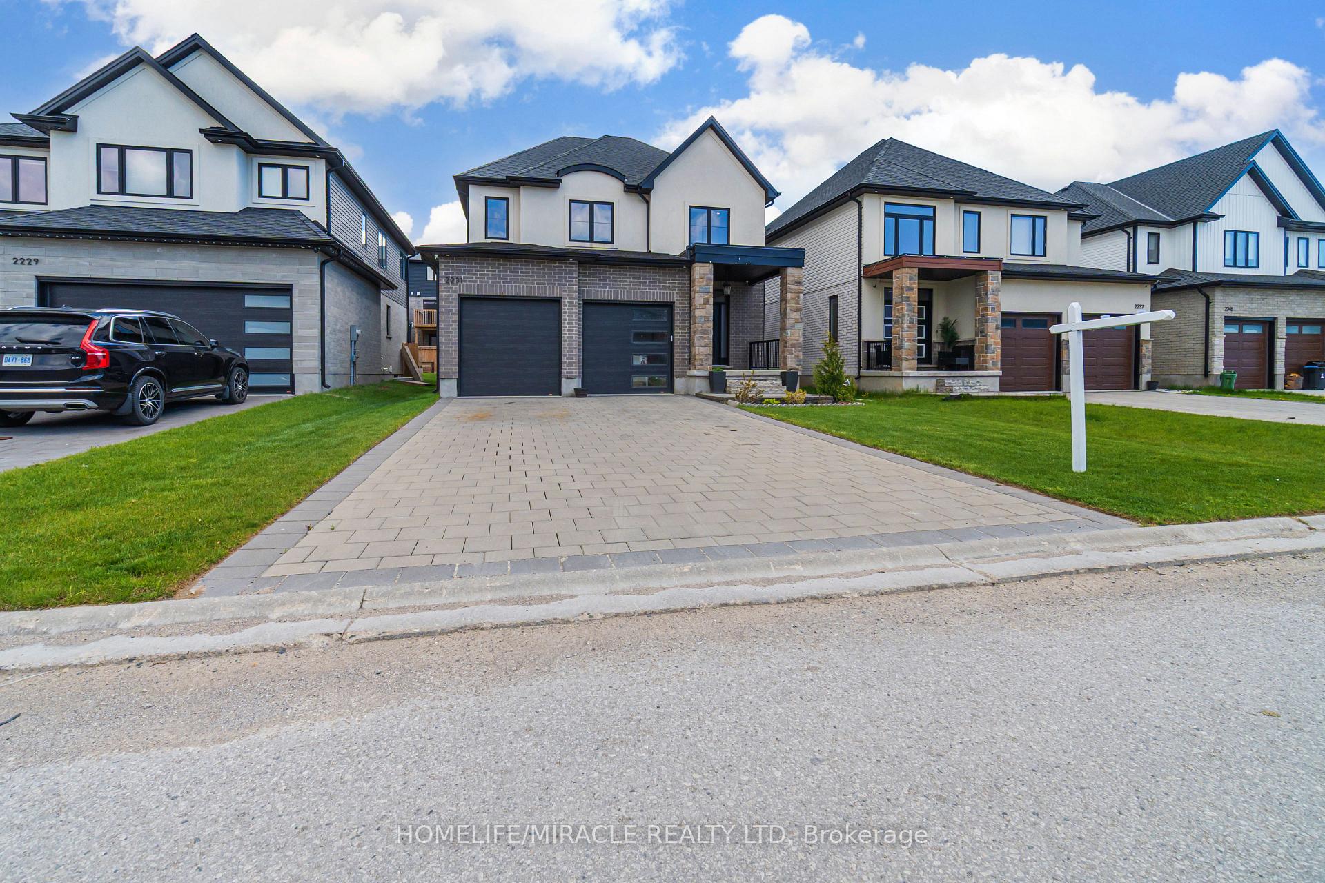 2231 Linkway Boulevard London South Ontario Canada Sale residential   HomeLife/Miracle Realty Ltd., Brokerage*