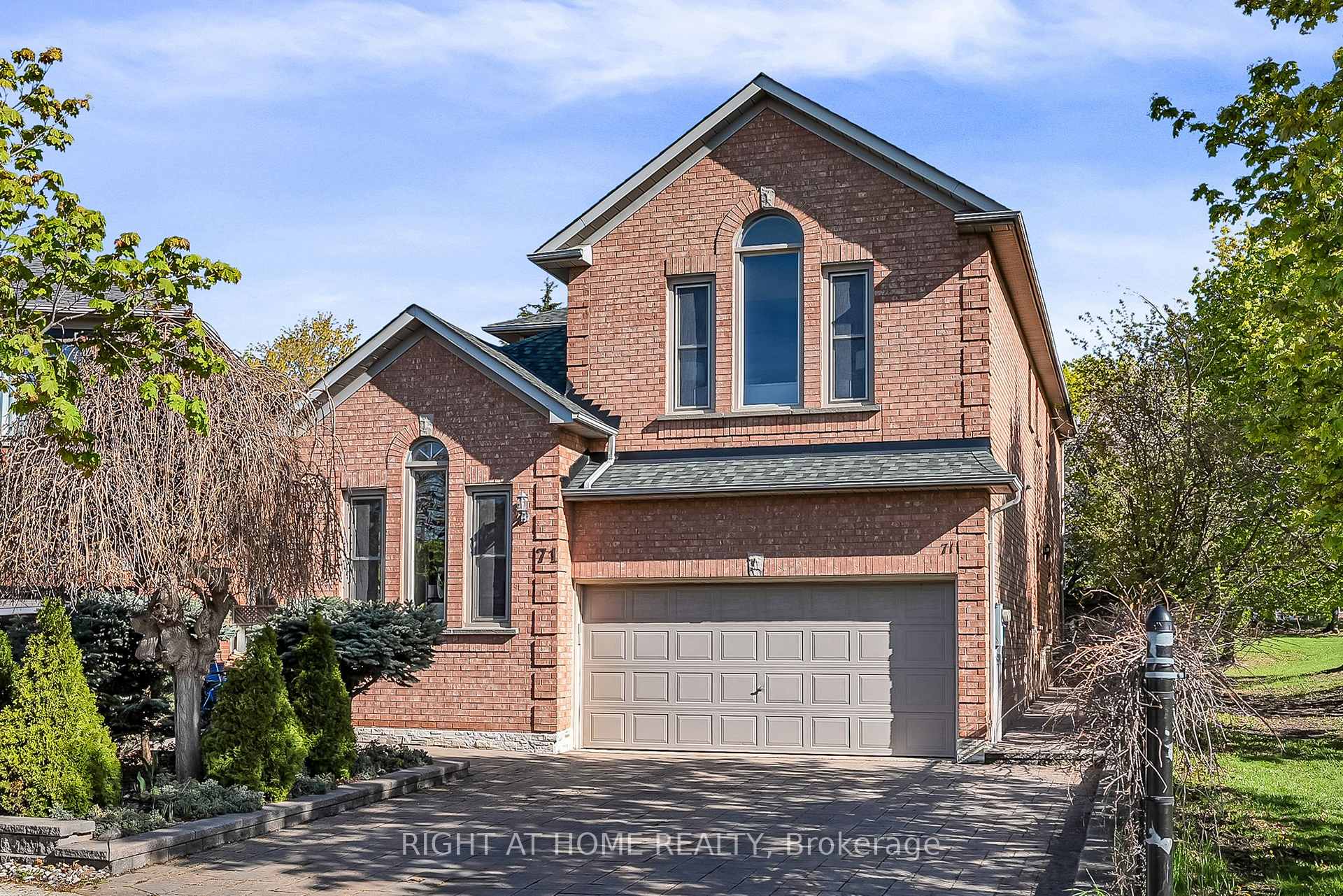71 Ventura Way Vaughan Ontario Canada Sale residential Sharon Steinman Right at Home Realty, Brokerage*