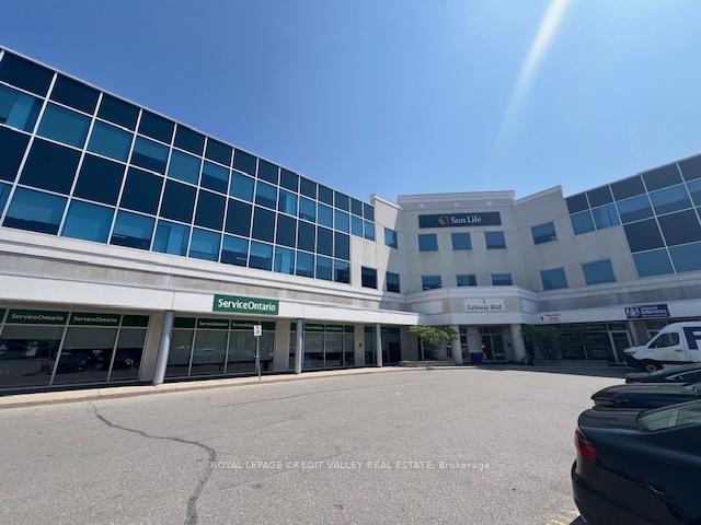 308 - 1 Gateway Boulevard Brampton Ontario Canada Lease commercial Linda Labao Royal LePage Credit Valley Real Estate, Brokerage*