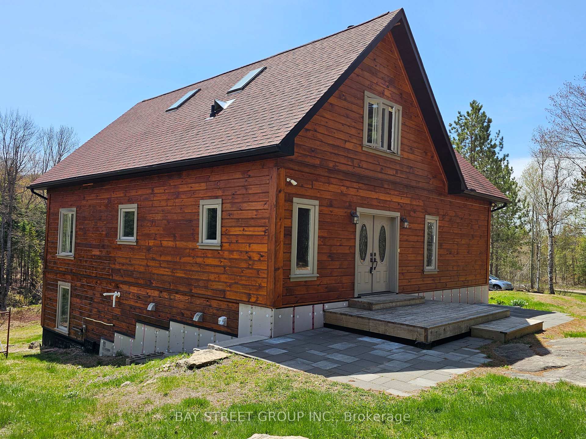 1032 Spring Lake Road Bracebridge Ontario Canada Sale residential Radka Hnilicova Anchor Realty, Brokerage*
