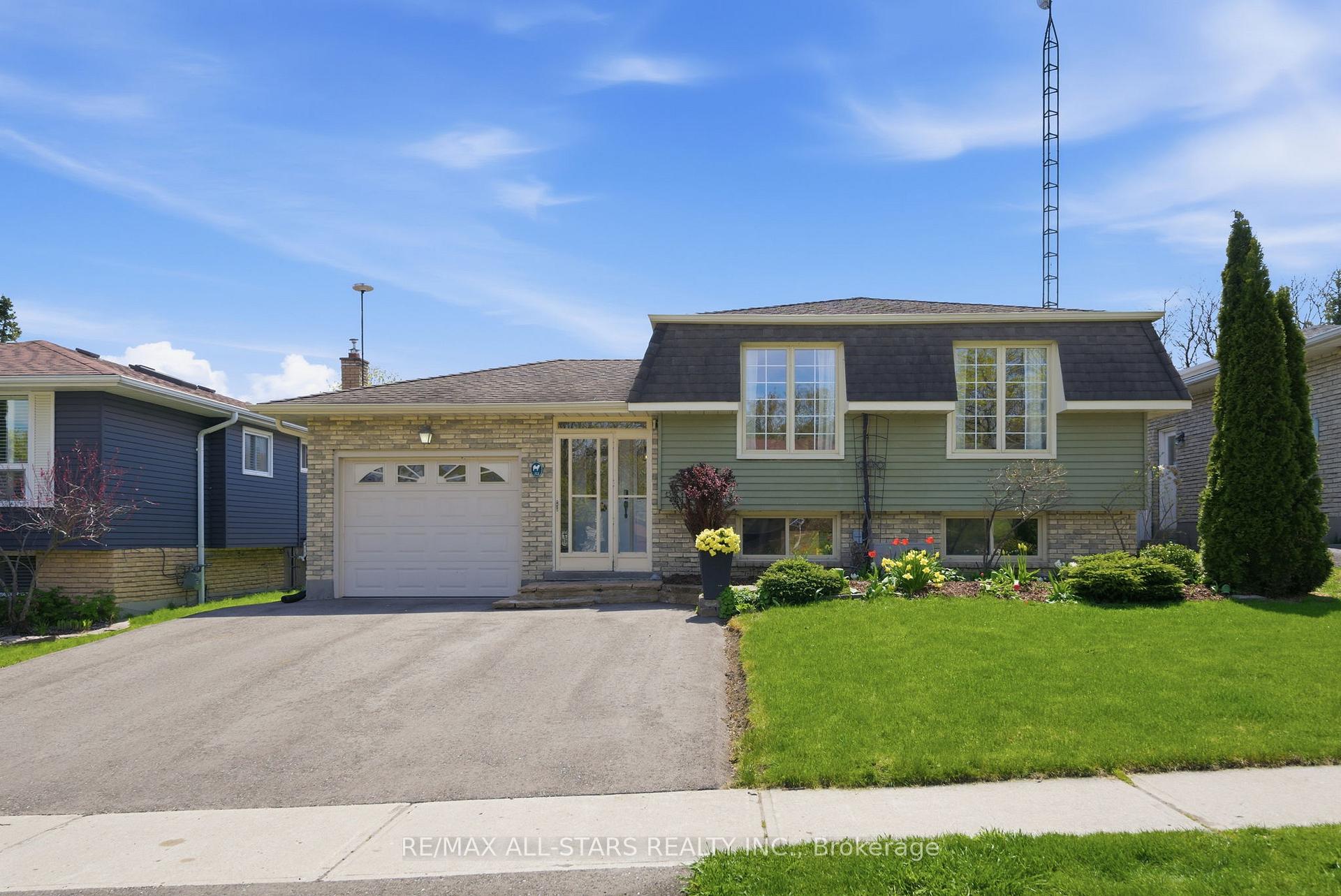 39 Orchard Road Scugog Ontario Canada Sale residential Durham Bungalows McROBERT REAL ESTATE GROUP