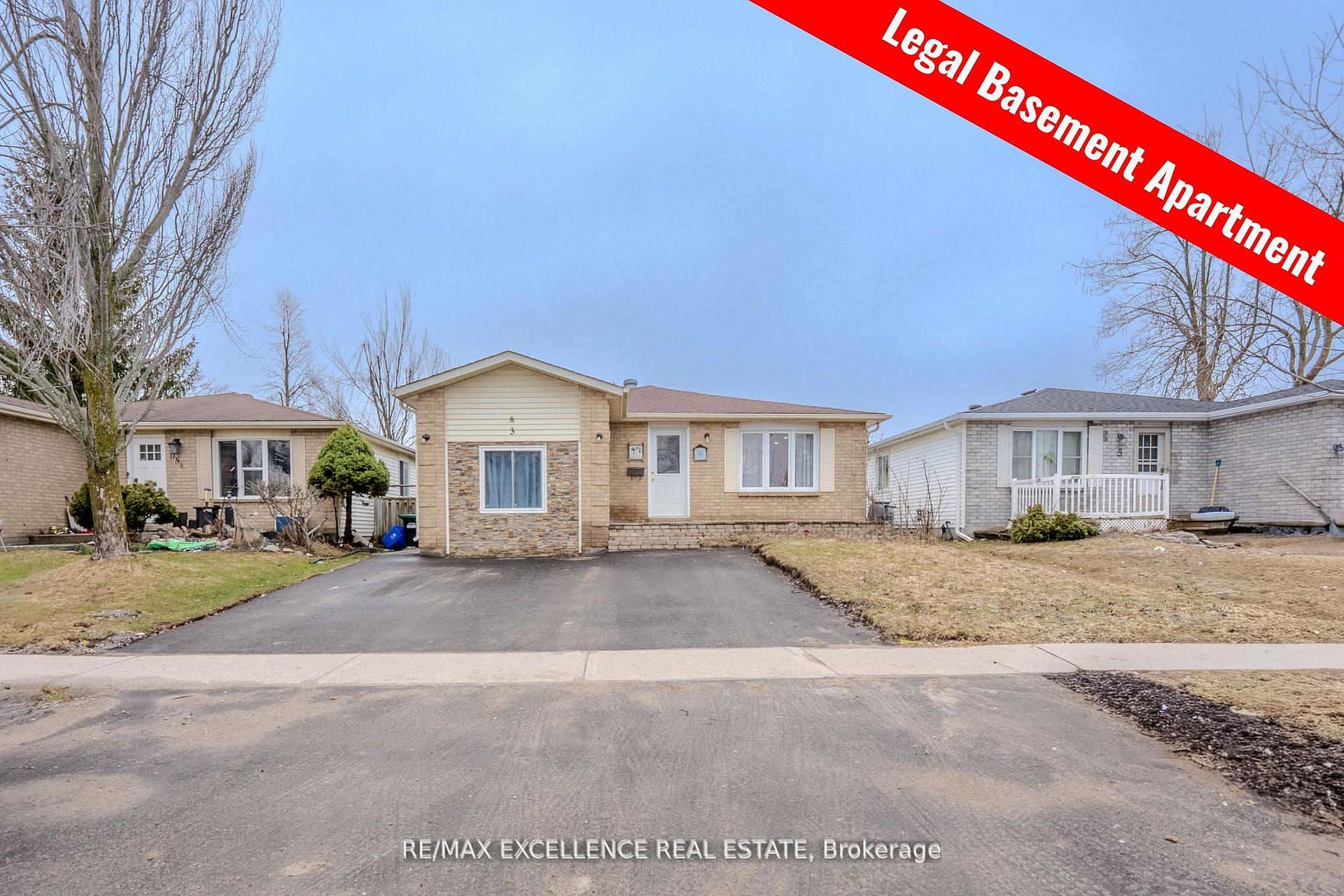 3 Hickling Trail Barrie Ontario Canada Sale residential DEV PATEL RE/MAX EXCELLENCE REAL ESTATE., BROKERAGE*