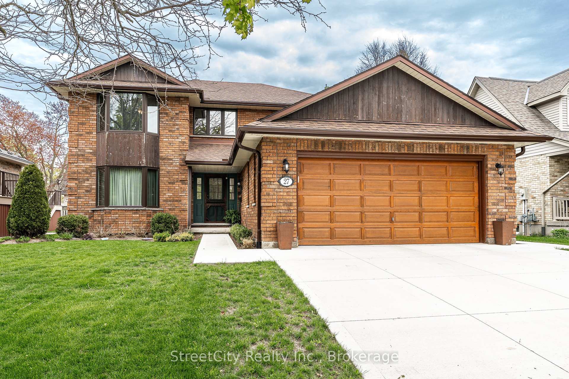 27 Kay Street Stratford Ontario Canada Sale residential   STREETCITY REALTY INC., BROKERAGE*