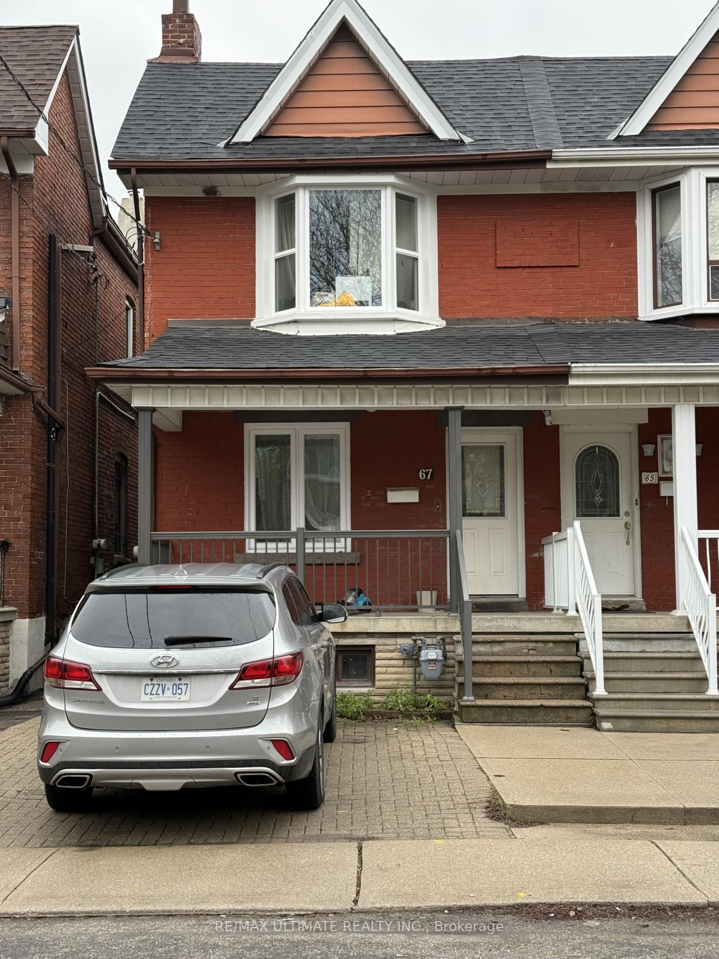 Basement - 67 Carrick Avenue Toronto Ontario Canada Rent residential Gilbert Lopes RE/MAX Ultimate Realty, Brokerage *