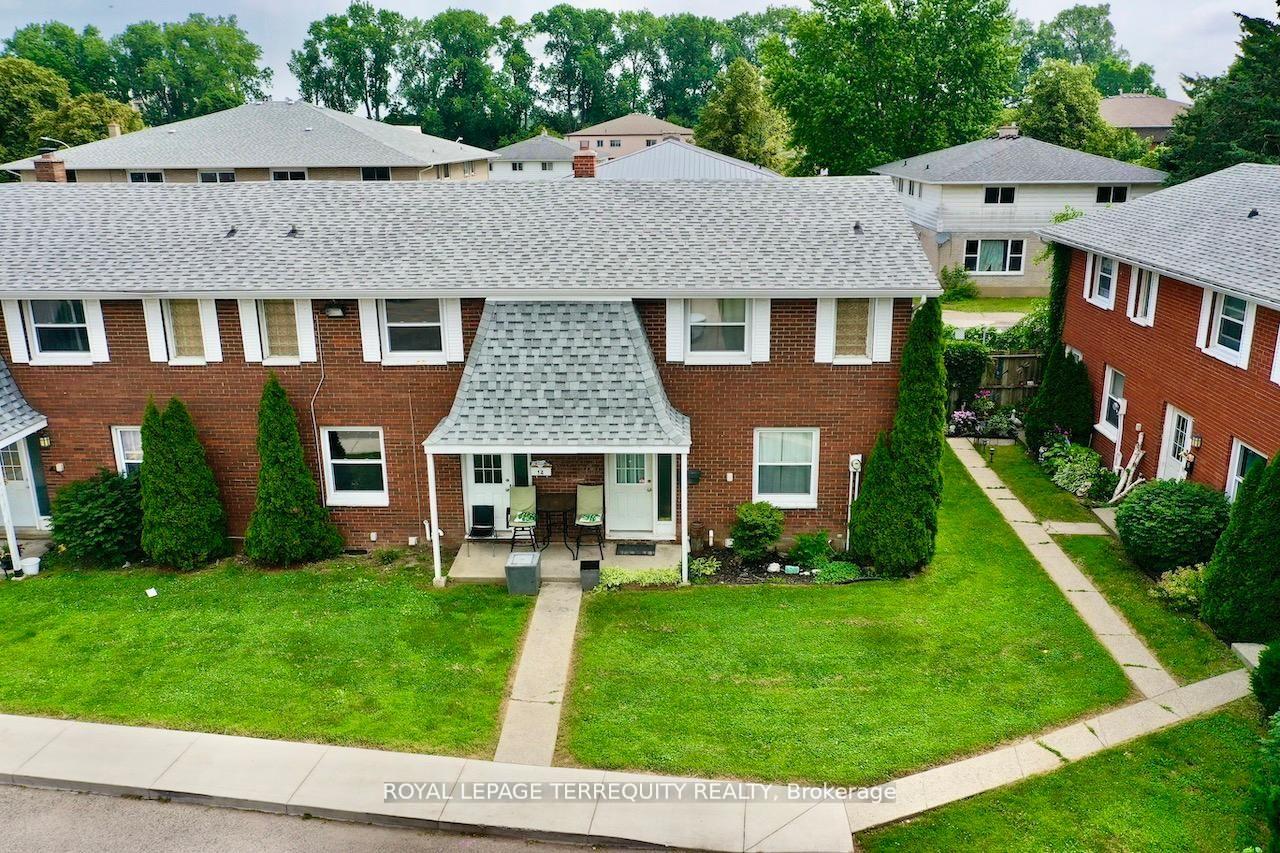 16 Orchard Place Chatham-Kent Ontario Canada Sale residential   ROYAL LEPAGE TERREQUITY REALTY 