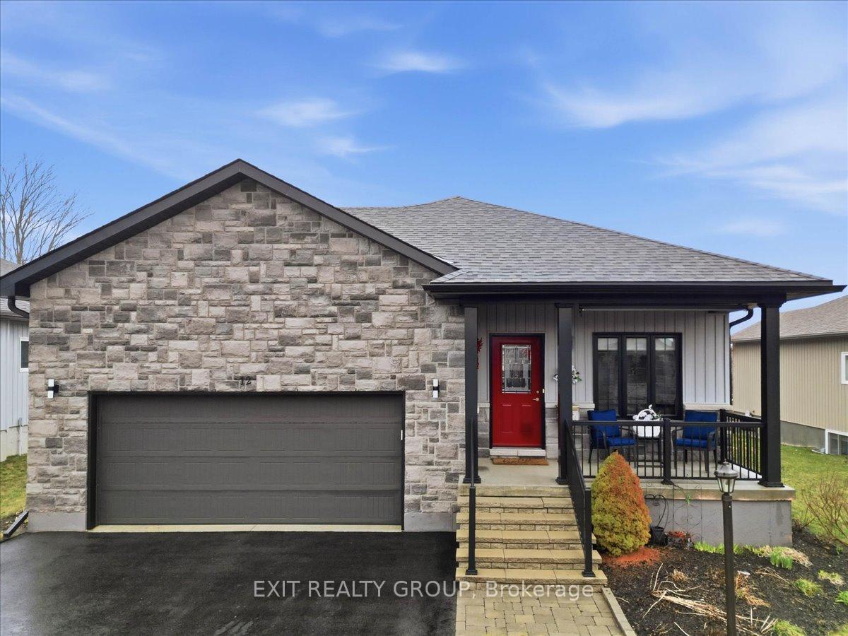 12 Dorchester Drive Prince Edward County Ontario Canada Sale residential Rena Campitelli Real Estate Homeward, Brokerage*