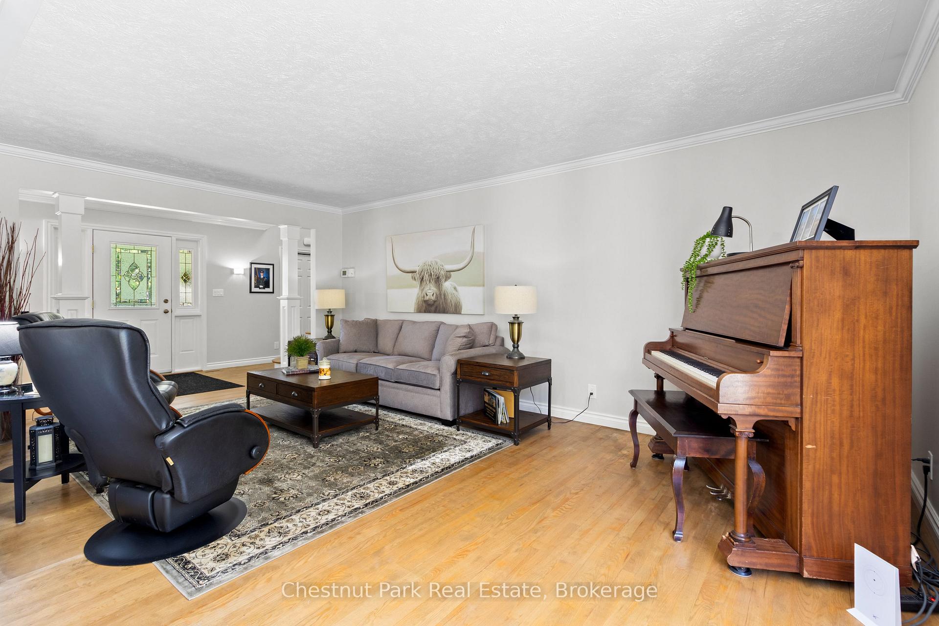 3 Bedroom Single Family Home/House's Image 10