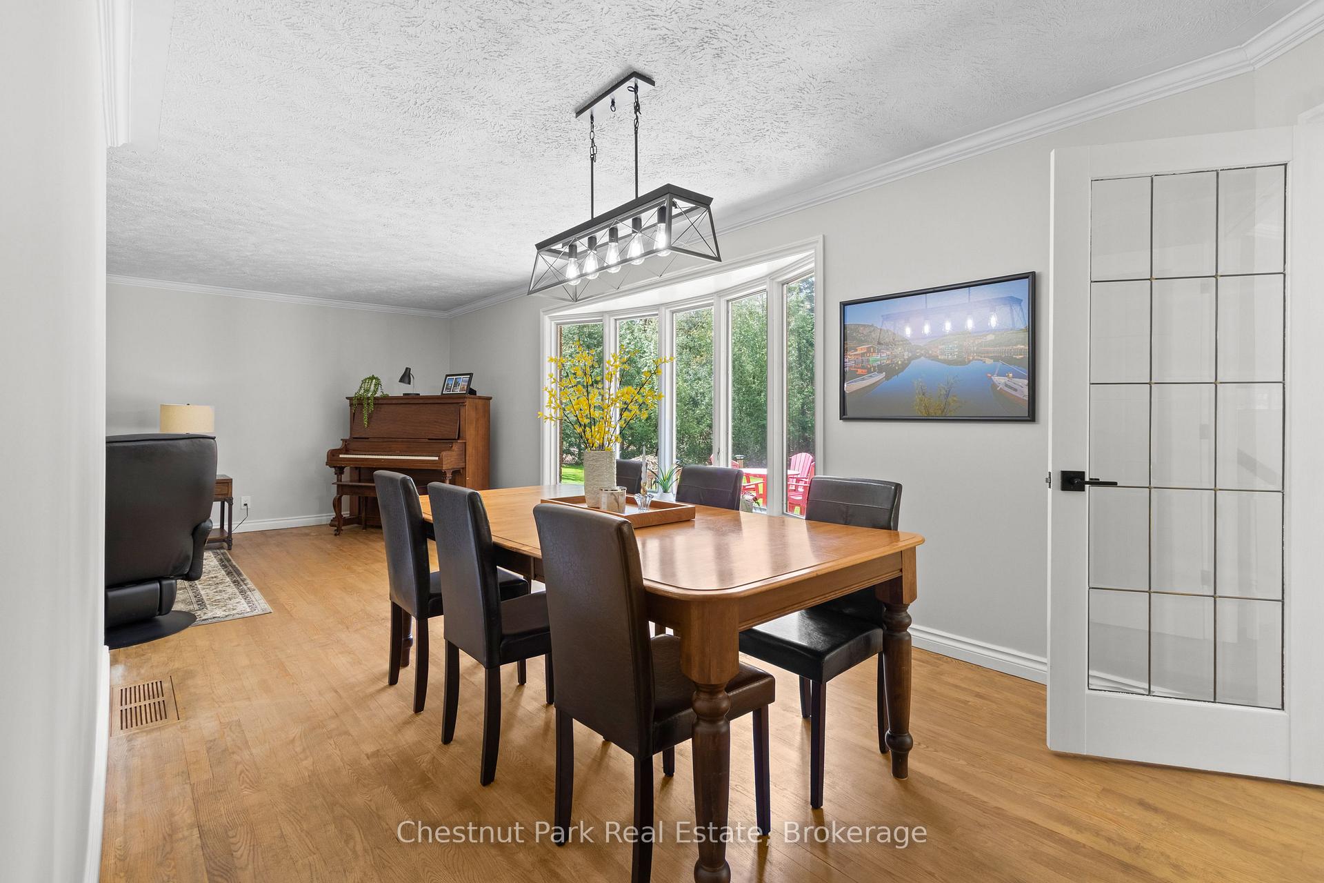 3 Bedroom Single Family Home/House's Image 11