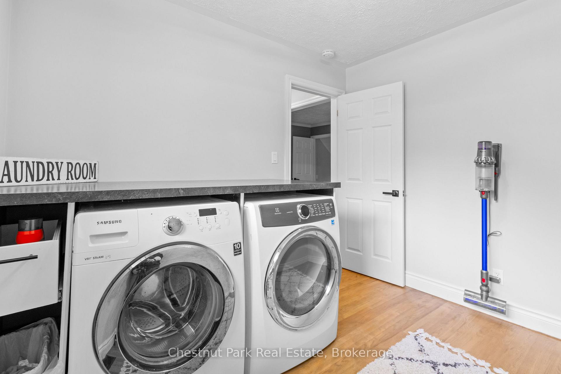 3 Bedroom Single Family Home/House's Image 25