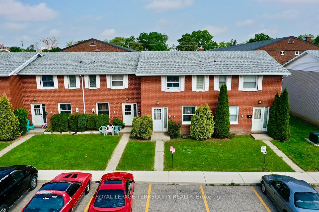 37 Orchard Place Chatham-Kent Ontario Canada Sale residential   ROYAL LEPAGE TERREQUITY REALTY 
