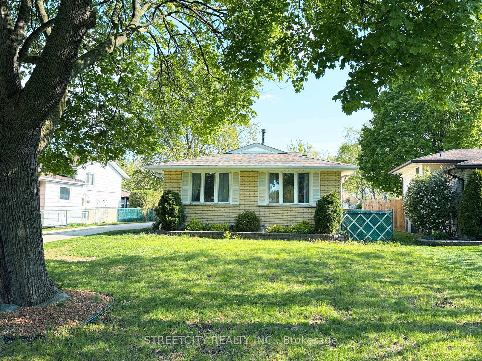 785 Ross Avenue Sarnia Ontario Canada Sale residential   STREETCITY REALTY INC., BROKERAGE*