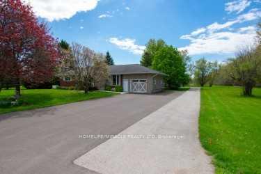 2223 Turner Road Thorold Ontario Canada Sale residential Yoginder Chahal HomeLife/Miracle Realty Ltd, Brokerage *