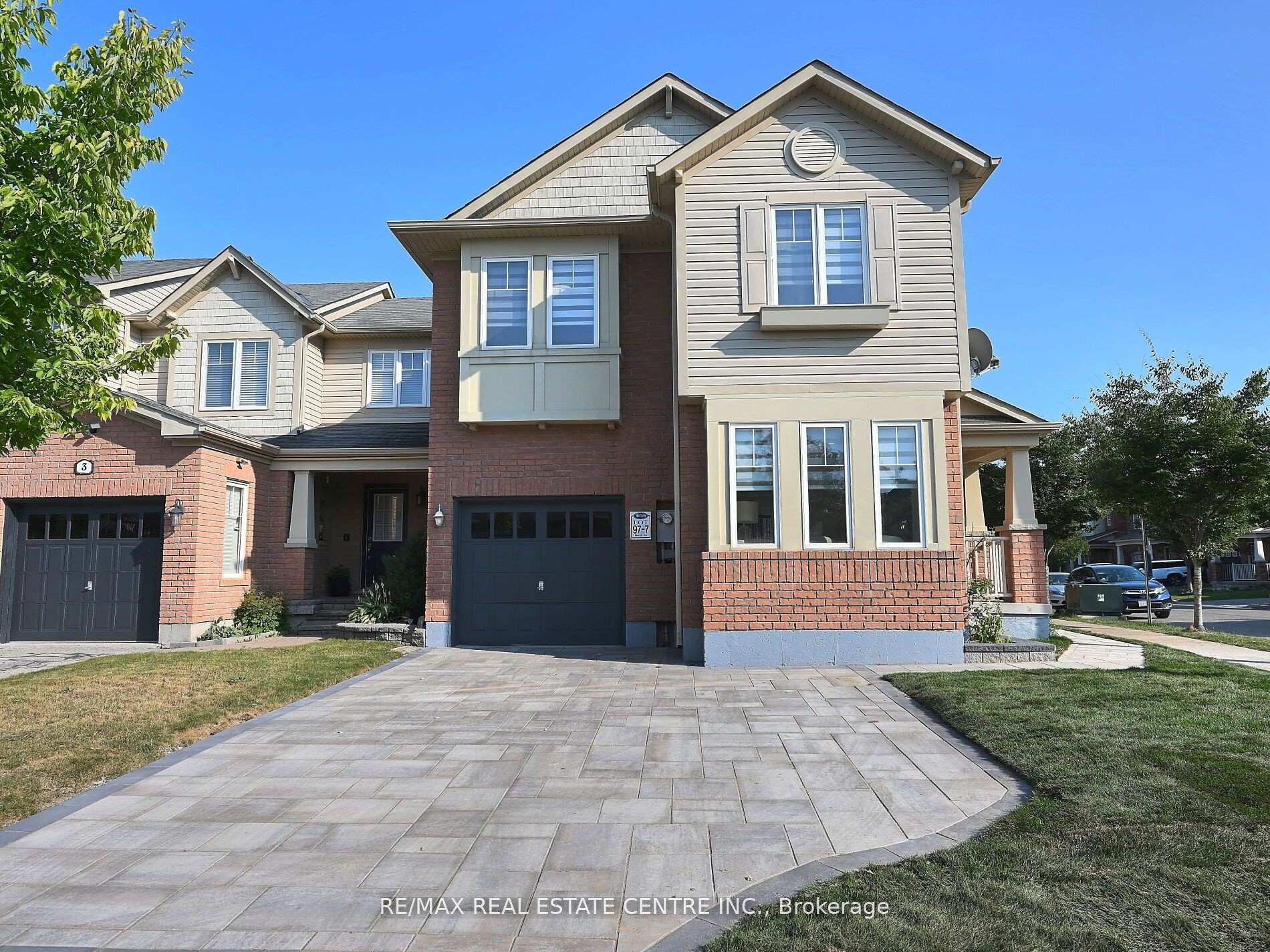 1 McCandless Court Milton Ontario Canada Rent residential Muhammad Khurram iCloud Realty Ltd. 