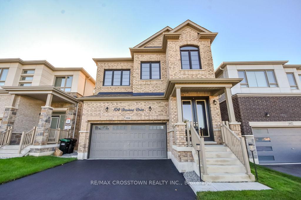 104 Shepherd Drive Barrie Ontario Canada Sale residential Kim Gosling Sutton Group Incentive Realty Inc.,Brokerage*