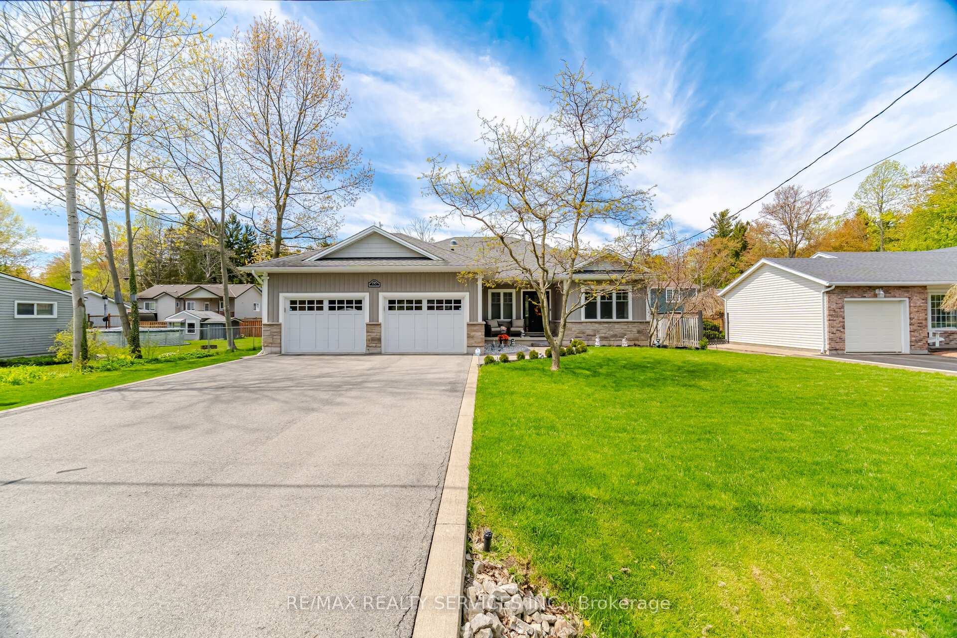 195 Burleigh Road N Fort Erie Ontario Canada Sale residential LARRY PERSAUD RE/MAX Realty Services Inc., Brokerage*