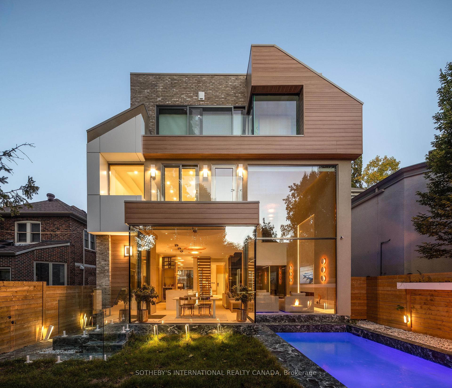 210 Glenayr Road Toronto Ontario Canada Sale residential   HomeLife Top Star Realty Inc., Brokerage *
