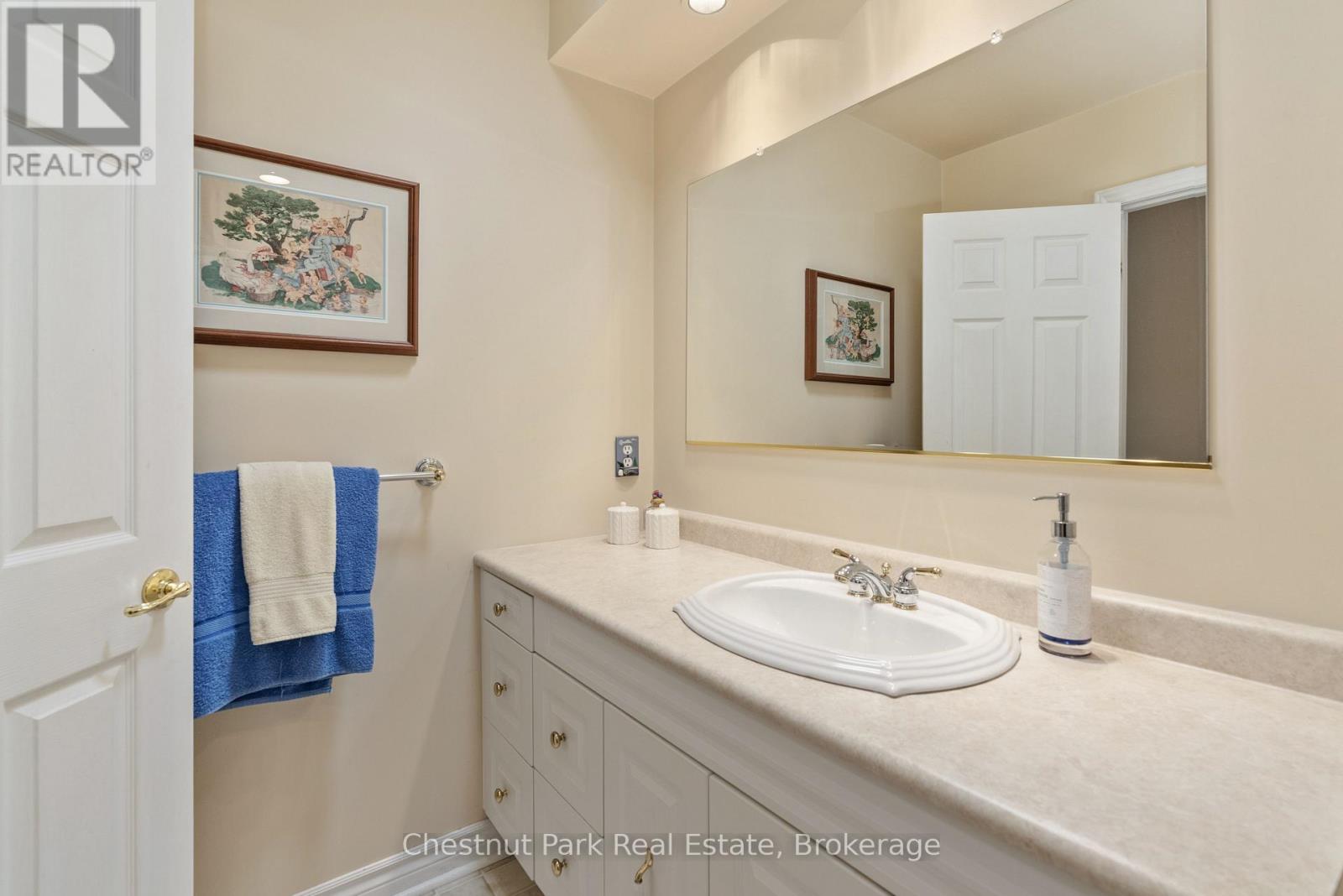 3 Bedroom Single Family Home/House's Image 17