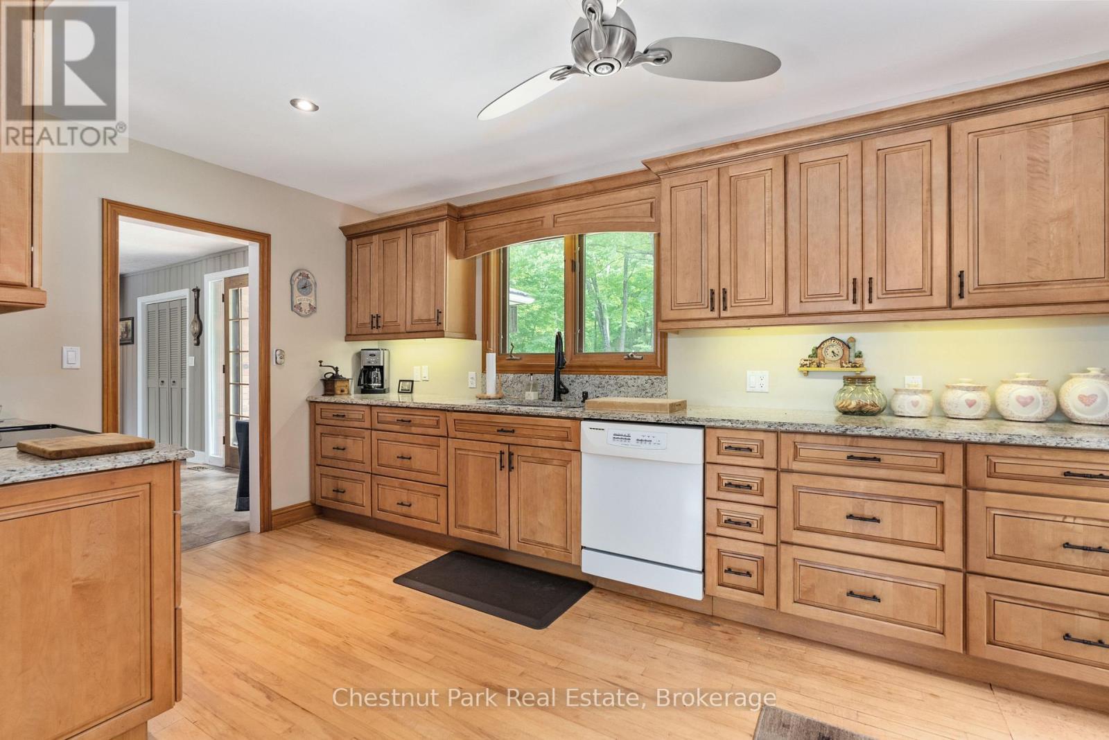 3 Bedroom Single Family Home/House's Image 5