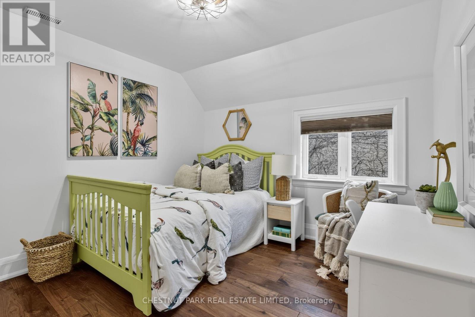 5 Bedroom Single Family Home/House's Image 16