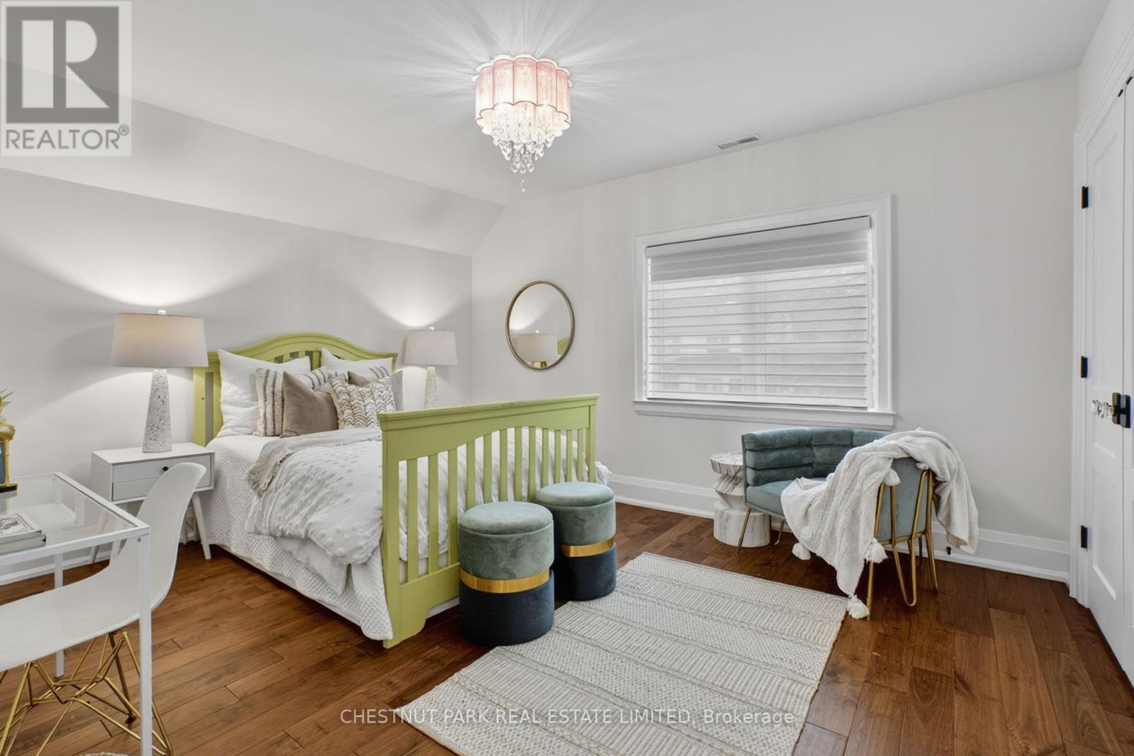 5 Bedroom Single Family Home/House's Image 15