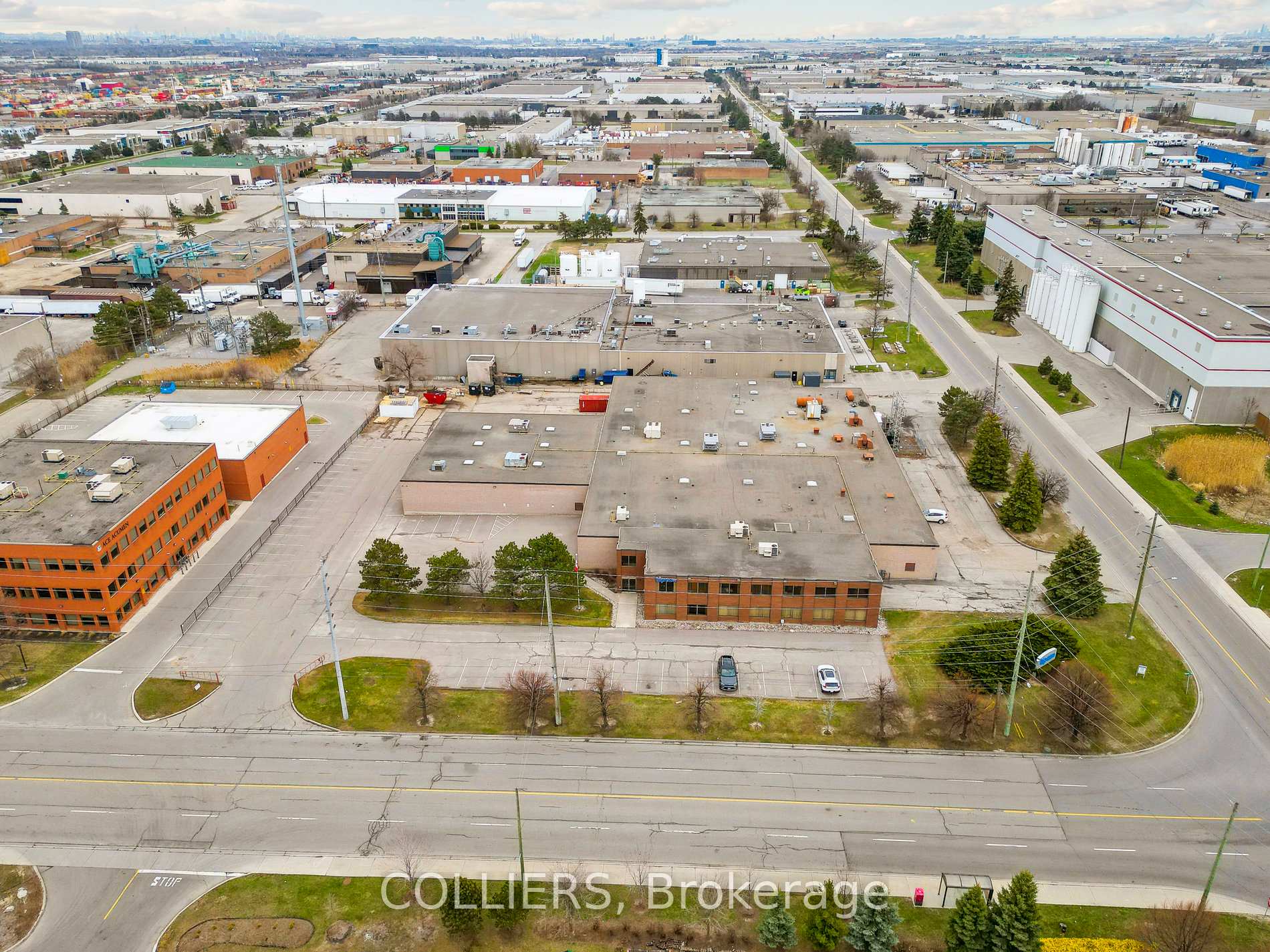 1 Coventry Road Brampton Ontario Canada Sale commercial Pinakin Mehta TFN Realty Inc., Brokerage*