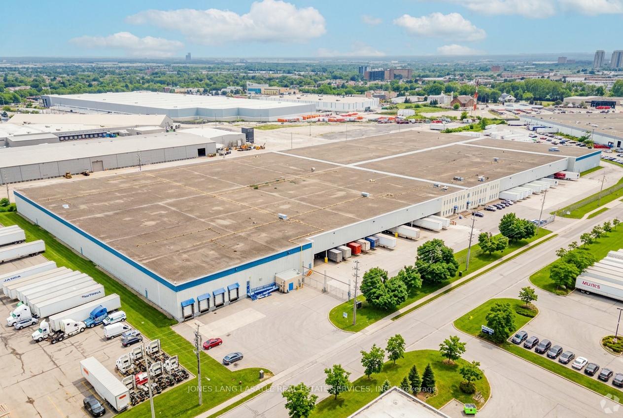 6757 Northwest Drive Mississauga Ontario Canada Lease commercial AMIT TALREJA RE/MAX All-Stars Realty Inc., Brokerage *