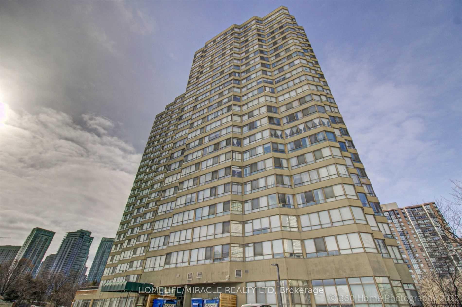 804B - 3605 Kariya Drive Mississauga Ontario Canada Sale residential Zeshan Raza HomeLife/Miracle Realty Ltd., Brokerage *