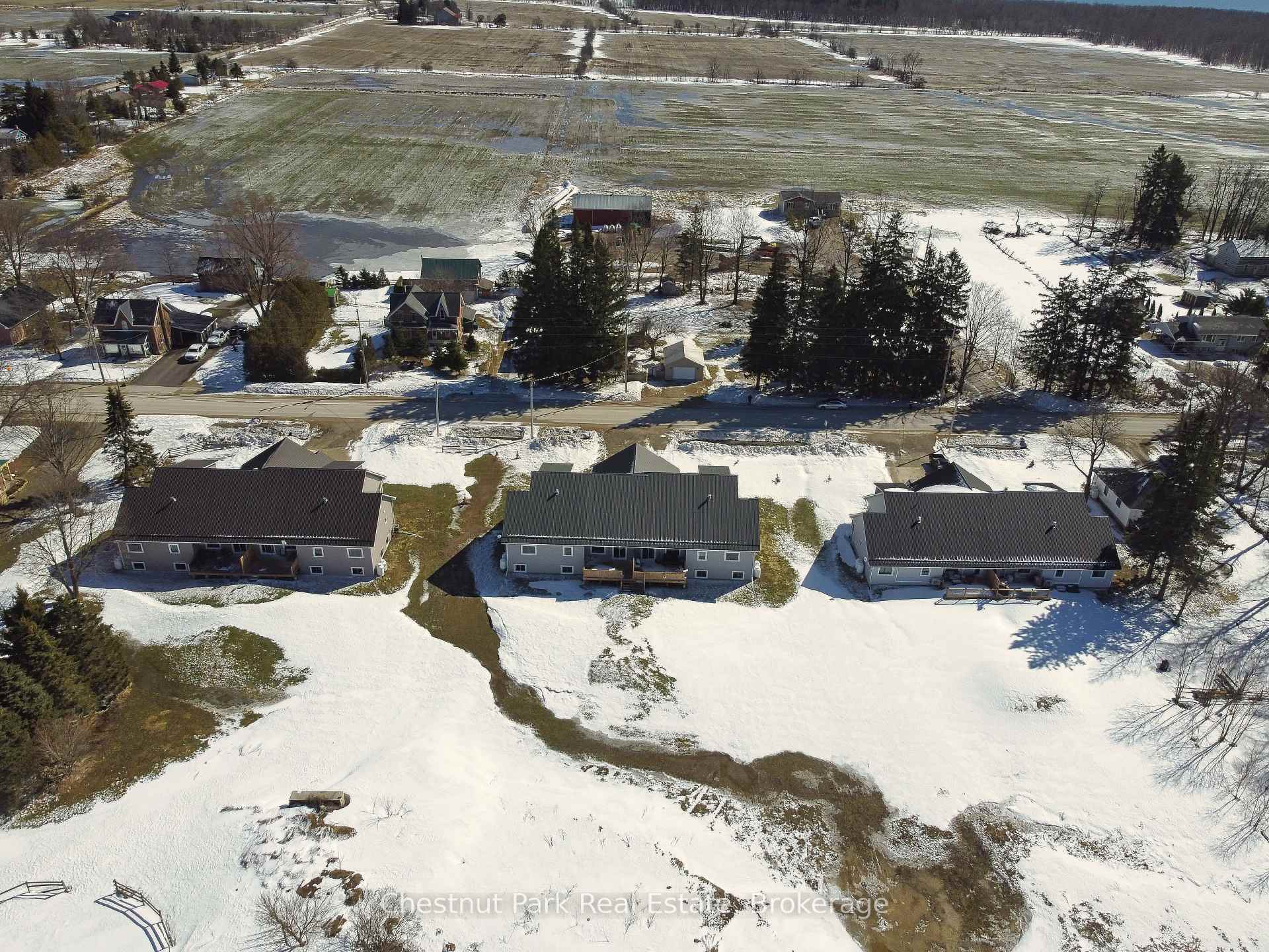 18 Bedroom Single Family Home/House's Image 7