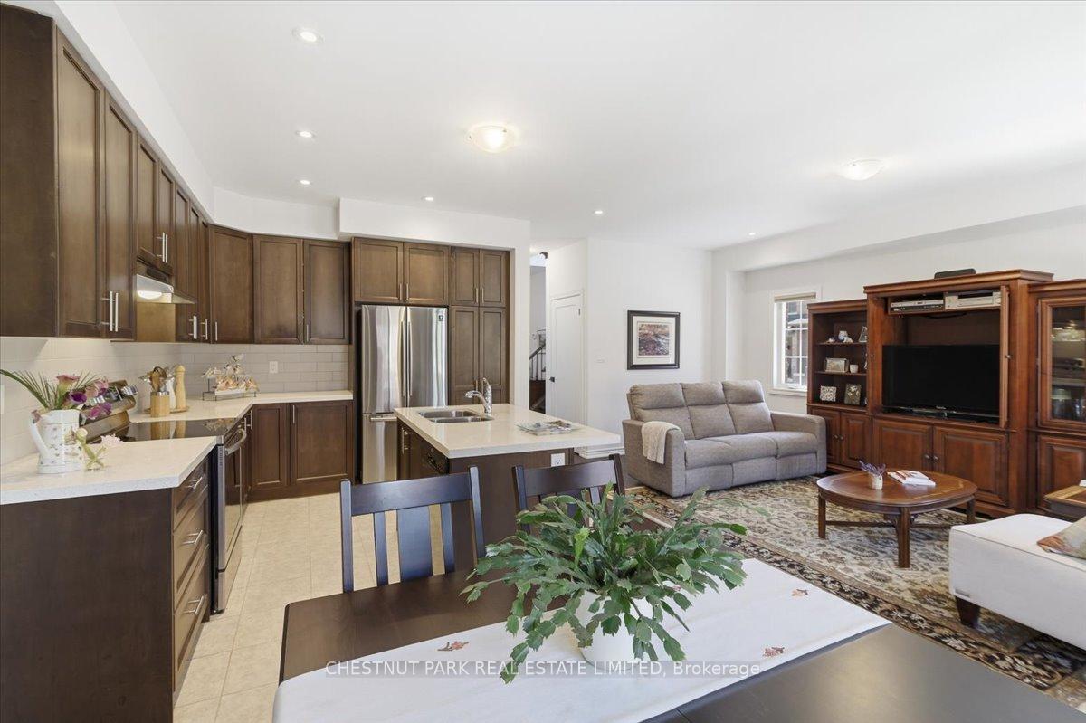 3 Bedroom Villa/Townhouse's Image 8