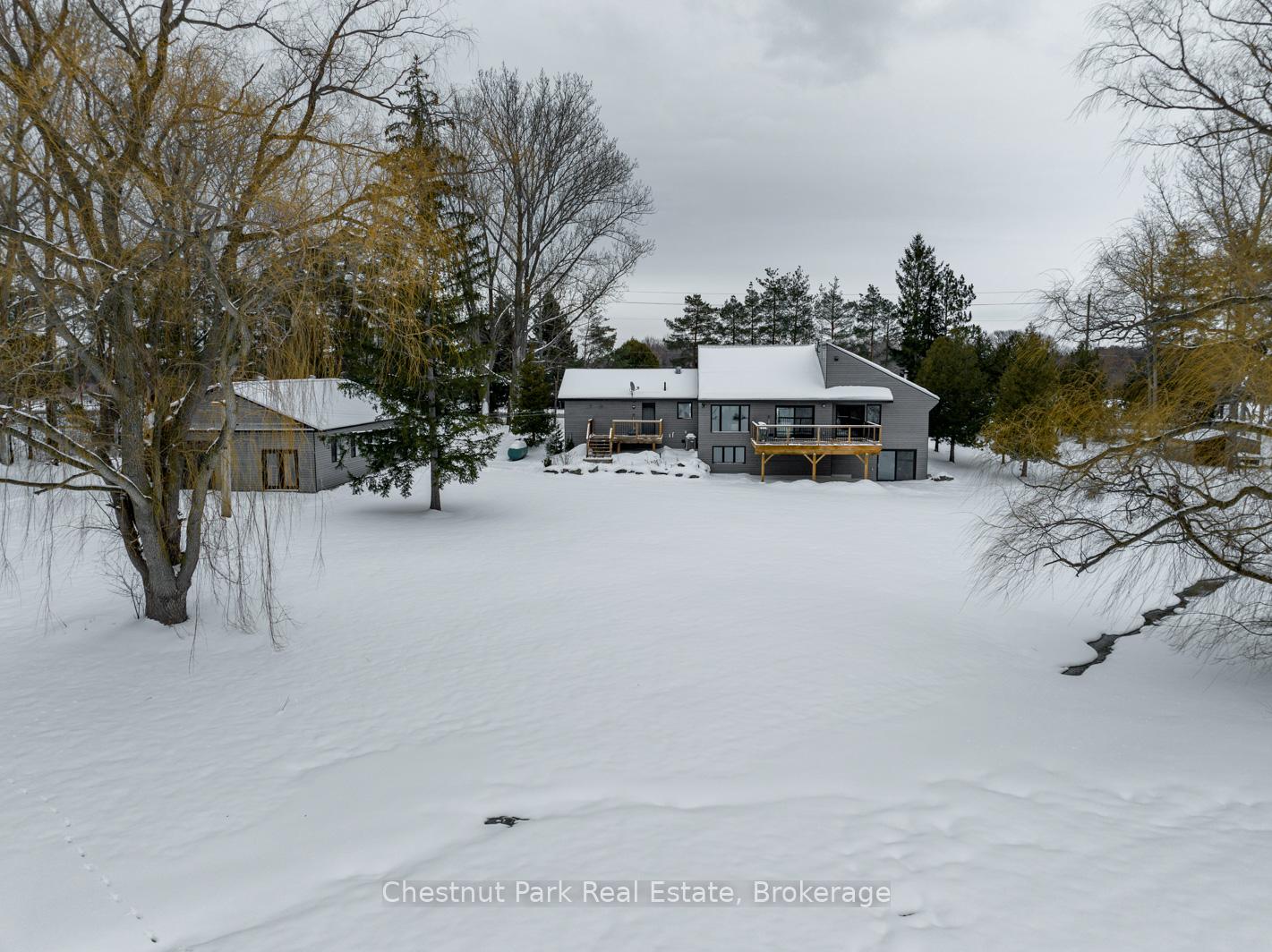 3 Bedroom Single Family Home/House's Image 44