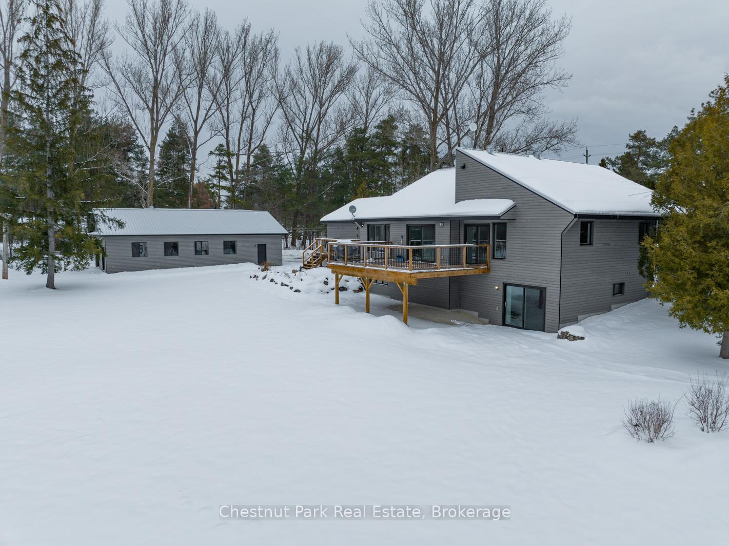3 Bedroom Single Family Home/House's Image 43