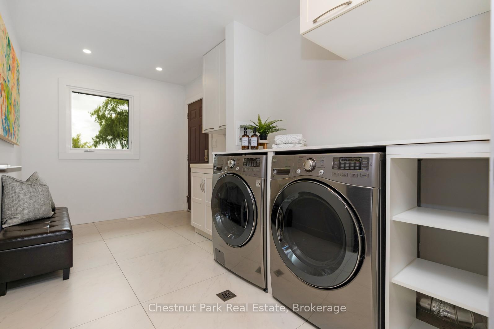 3 Bedroom Single Family Home/House's Image 27