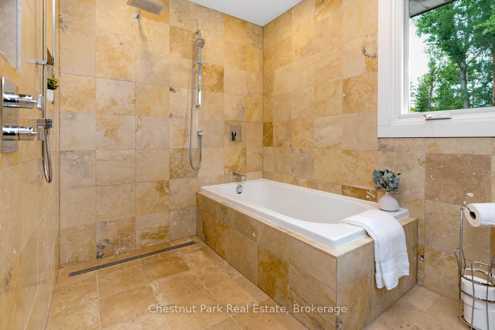 3 Bedroom Single Family Home/House's Image 20
