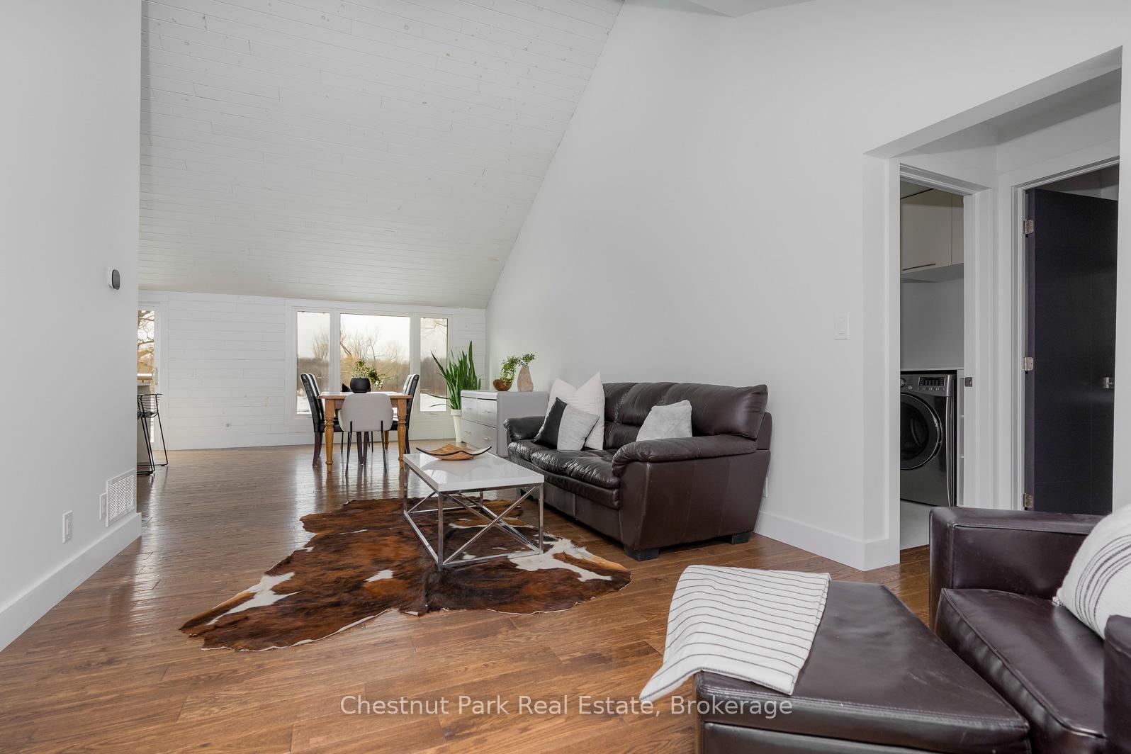 3 Bedroom Single Family Home/House's Image 14