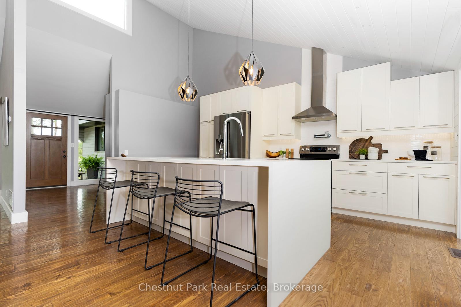 3 Bedroom Single Family Home/House's Image 4