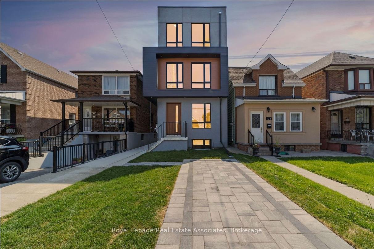 531 Delaware Avenue N Toronto Ontario Canada Sale residential Fabian Roberts HomeLife/Realty One Ltd., Brokerage