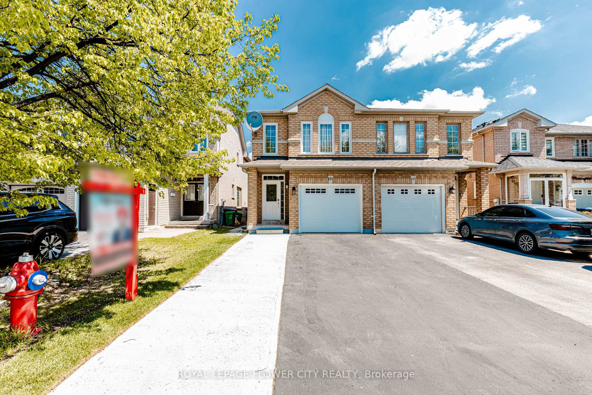 119 Morningmist Street Brampton Ontario Canada Sale residential Abdul Mannan Mohammed Royal LePage Flower City Realty Inc., Brokerage*