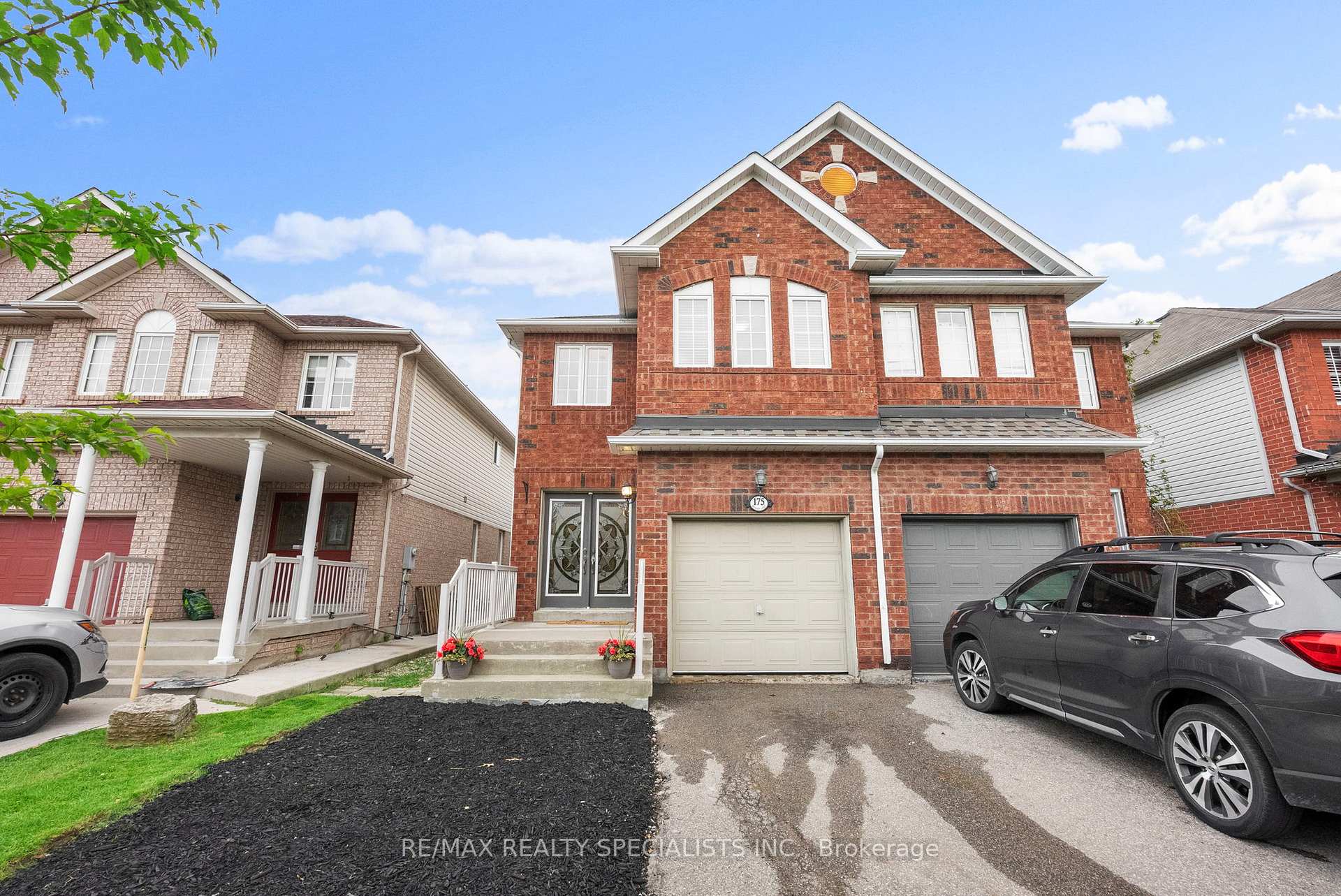 175 Manley Lane Milton Ontario Canada Sale residential Shiv Sharma RE/MAX Realty Specialists Inc., Brokerage*