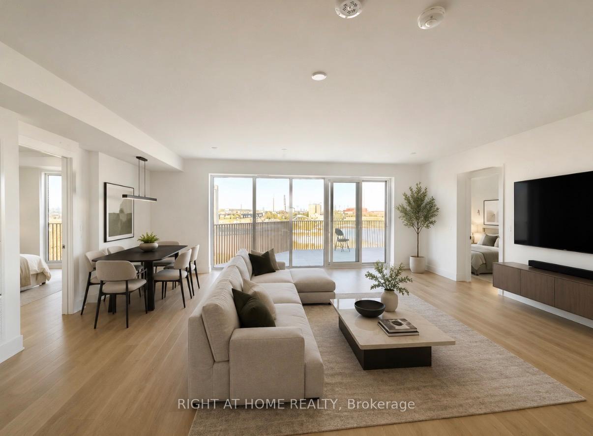 606 - 155 Merchants' Wharf Toronto Ontario Canada Sale residential Brian Maslowski Right at Home Realty, Brokerage*