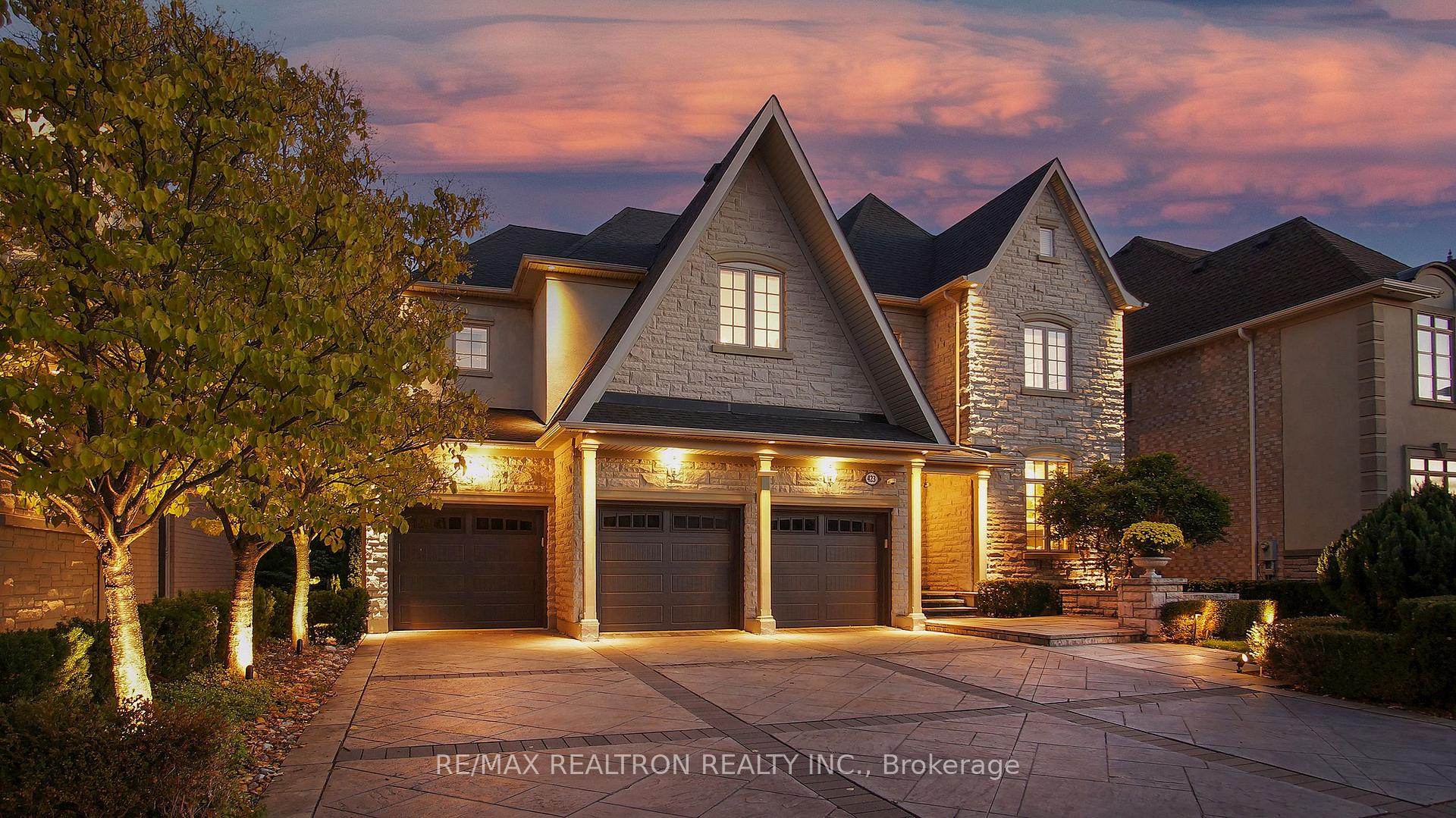 423 Paradelle Drive Richmond Hill Ontario Canada Sale residential Mehrdad Maghsoud RE/MAX Realtron Realty Inc., Brokerage*