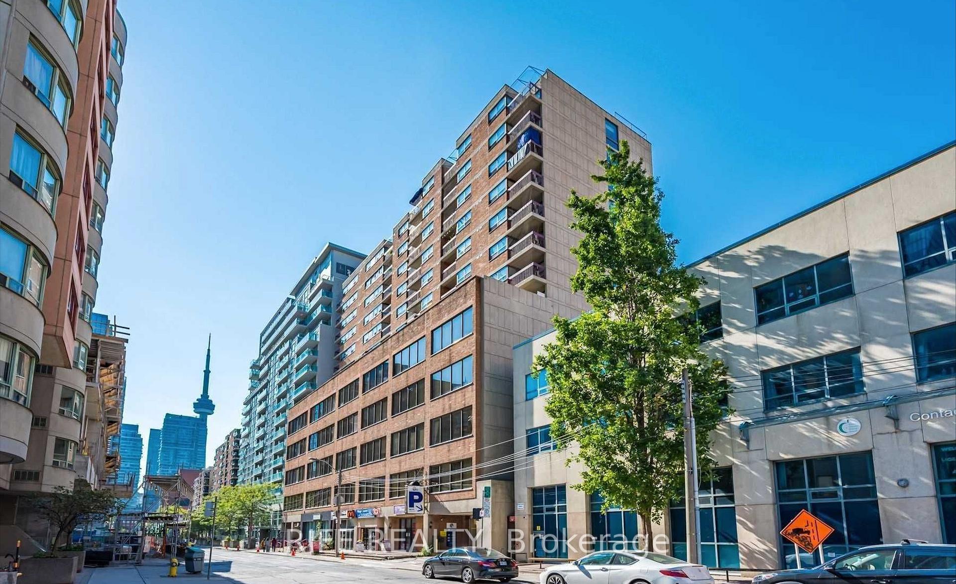 706 - 120 St Patrick Street Toronto Ontario Canada Rent residential Maya Garg Royal LePage Signature Realty, Brokerage