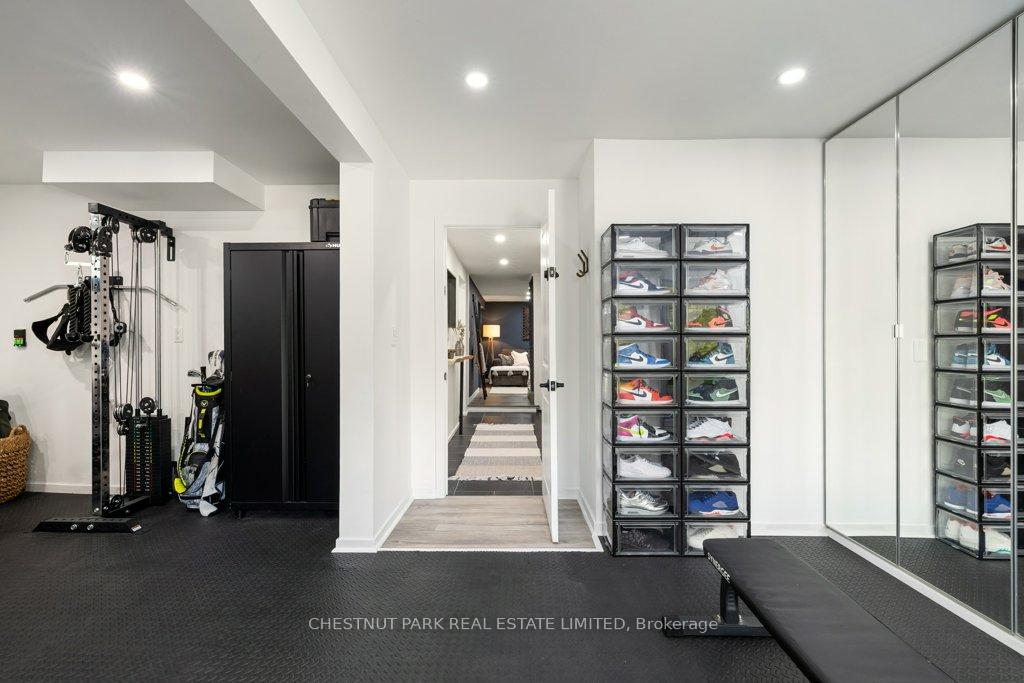 4 Bedroom Single Family Home/House's Image 21